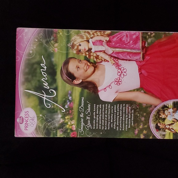 Disney Princess & Me First Edition Aurora - Picture 5 of 7